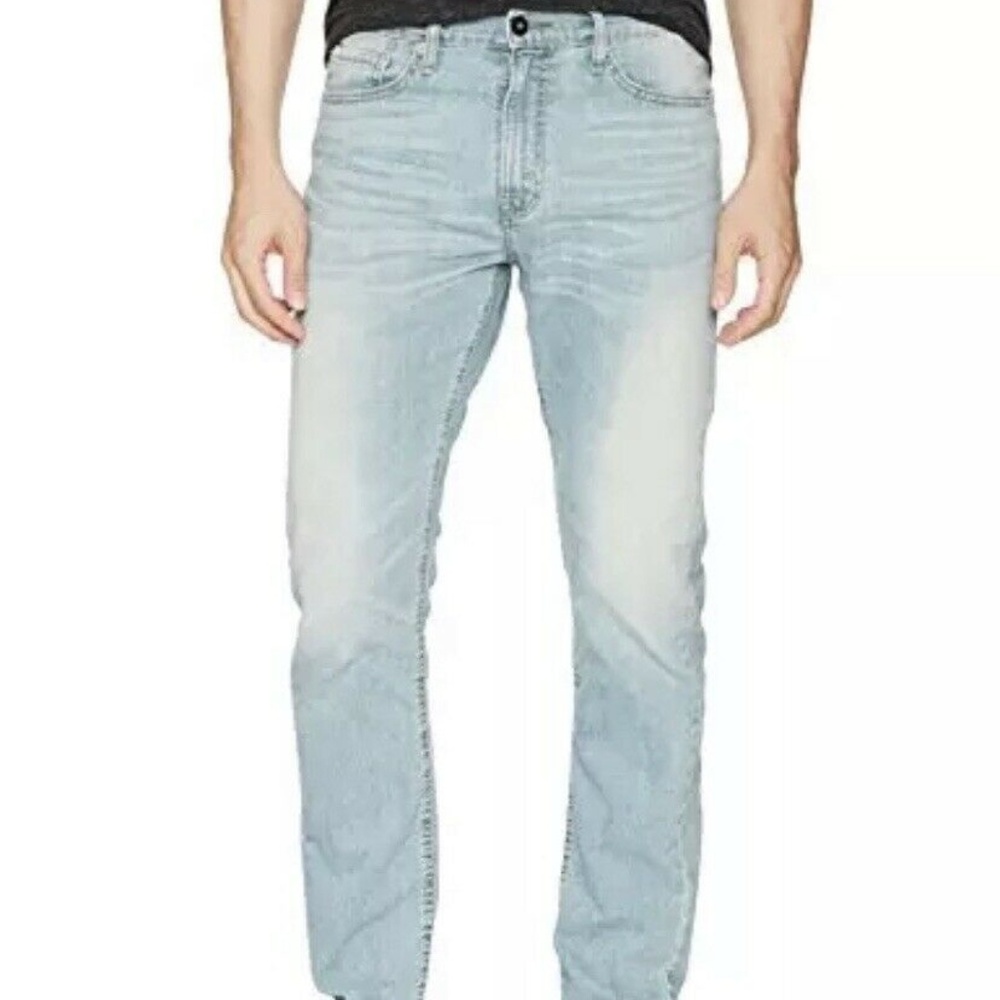 Levi Strauss & Co. Label Men's Regular Taper Fit